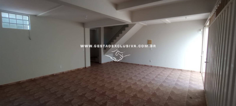 Imagem Casa com 3 Quartos à Venda, 276 m² em Jardim Salessi - Itatiba Imagem Casa com 3 Quartos à Venda, 276 m² em Jardim Salessi - Itatiba