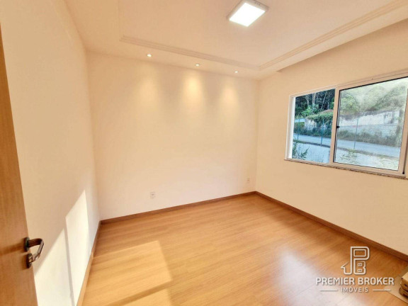 Imagem Apartamento com 2 Quartos à Venda, 52 m² em Pimenteiras - Teresópolis