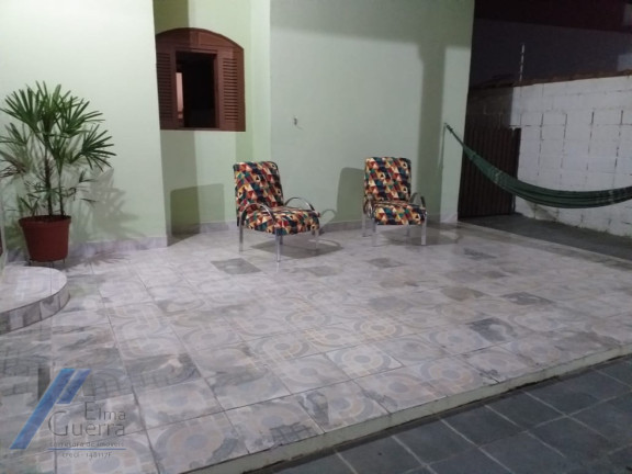 Imagem Casa com 3 Quartos à Venda, 225 m² em Jardim Carolina - Ubatuba Imagem Casa com 3 Quartos à Venda, 225 m² em Jardim Carolina - Ubatuba