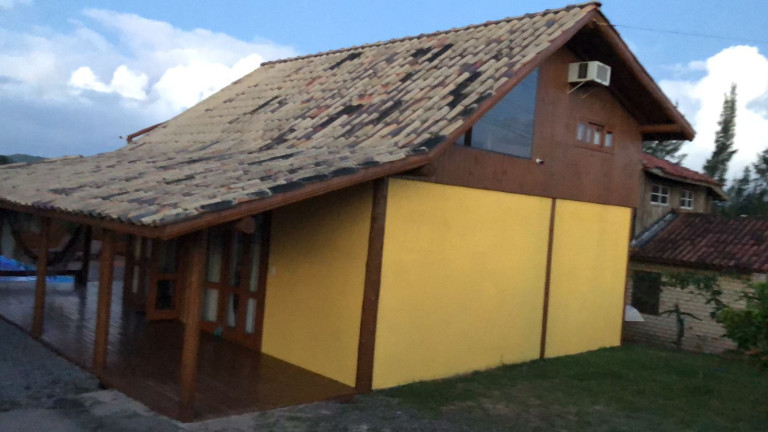 Imagem Imóvel com 6 Quartos à Venda, 250 m² em Praia Do Rosa - Imbituba Imagem Imóvel com 6 Quartos à Venda, 250 m² em Praia Do Rosa - Imbituba