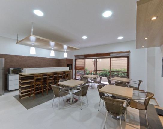 Imagem Cobertura com 2 Quartos à Venda, 123 m² em Centro - Curitiba