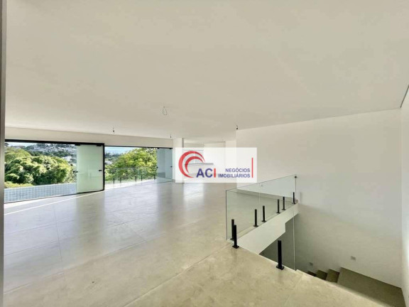 Imagem Casa com 4 Quartos à Venda, 400 m² em Granja Viana - Carapicuíba Imagem Casa com 4 Quartos à Venda, 400 m² em Granja Viana - Carapicuíba