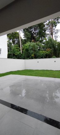 Imagem Casa com 3 Quartos à Venda, 190 m² em Ponta Negra - Manaus Imagem Casa com 3 Quartos à Venda, 190 m² em Ponta Negra - Manaus