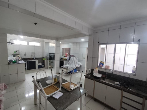 Imagem Sobrado com 4 Quartos à Venda, 185 m² em Vila Amorim - Suzano