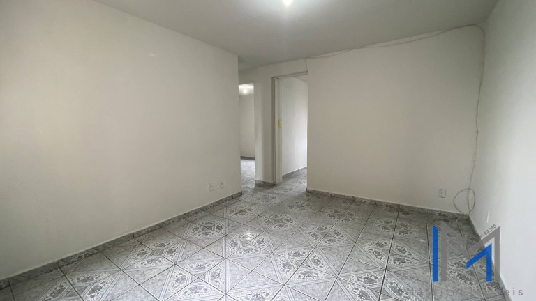 Apartamento com 2 Quartos para Alugar, 51 m² em Jardim Maria Beatriz - Carapicuíba
