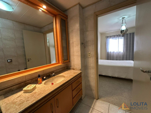Imagem Apartamento com 3 Quartos à Venda, 107 m² em Centro - Florianópolis Imagem Apartamento com 3 Quartos à Venda, 107 m² em Centro - Florianópolis