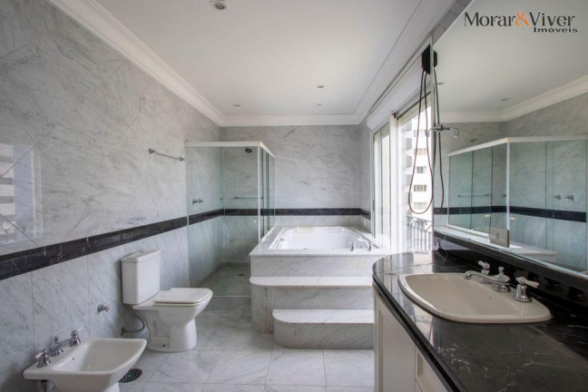 Imagem Apartamento com 4 Quartos à Venda, 513 m² em Batel - Curitiba Imagem Apartamento com 4 Quartos à Venda, 513 m² em Batel - Curitiba