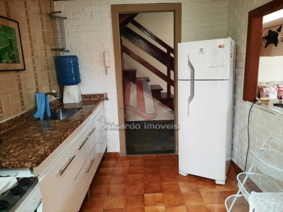 Imagem Imóvel com 2 Quartos à Venda, 100 m² em Peró - Cabo Frio Imagem Imóvel com 2 Quartos à Venda, 100 m² em Peró - Cabo Frio