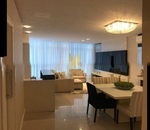 Imagem Apartamento com 3 Quartos à Venda, 132 m² em Centro - Balneário Camboriú Imagem Apartamento com 3 Quartos à Venda, 132 m² em Centro - Balneário Camboriú