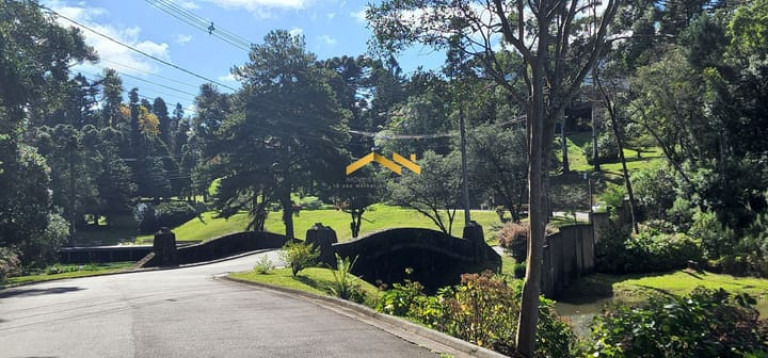 Imagem Terreno à Venda, 1.093 m² em Floresta - Gramado Imagem Terreno à Venda, 1.093 m² em Floresta - Gramado