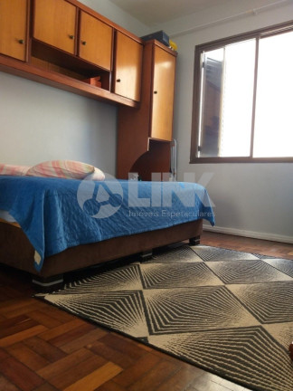Imagem Apartamento com 2 Quartos à Venda, 60 m² em São João - Porto Alegre Imagem Apartamento com 2 Quartos à Venda, 60 m² em São João - Porto Alegre