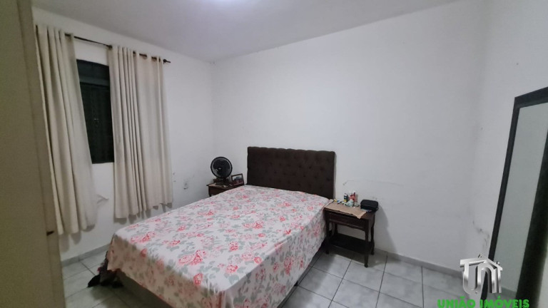 Imagem Casa com 1 Quarto à Venda, 125 m² em Vila Flora - Bragança Paulista Imagem Casa com 1 Quarto à Venda, 125 m² em Vila Flora - Bragança Paulista