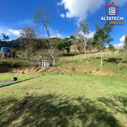 Imagem Imóvel com 2 Quartos à Venda, 5.000 m² em Zona Rural - Poços De Caldas Imagem Imóvel com 2 Quartos à Venda, 5.000 m² em Zona Rural - Poços De Caldas