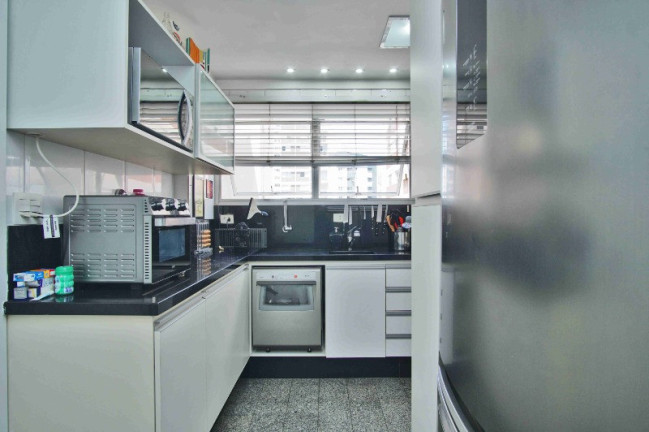 Imagem Imóvel com 2 Quartos à Venda, 82 m² em Moema - São Paulo Imagem Imóvel com 2 Quartos à Venda, 82 m² em Moema - São Paulo