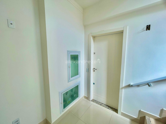 Imagem Apartamento com 3 Quartos à Venda, 94 m² em Bombas - Bombinhas Imagem Apartamento com 3 Quartos à Venda, 94 m² em Bombas - Bombinhas
