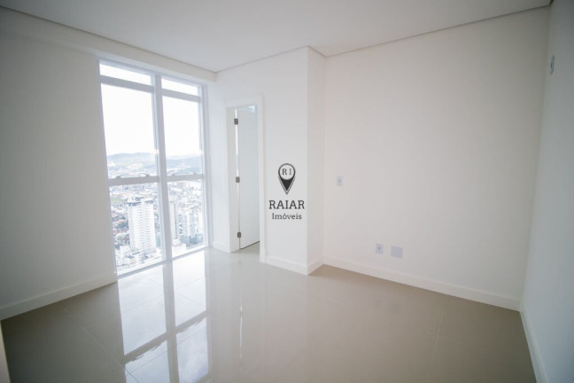 Imagem Apartamento com 4 Quartos à Venda,  em Centro - Balneário Camboriú