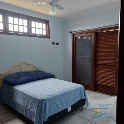 Imagem Casa com 7 Quartos à Venda, em Grandesp - Itanhaém Imagem Casa com 7 Quartos à Venda, em Grandesp - Itanhaém