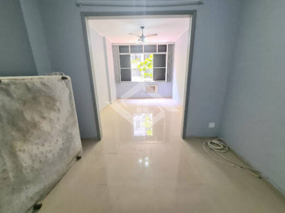 Imagem Apartamento com 1 Quarto à Venda, 40 m² em Copacabana - Rio De Janeiro Imagem Apartamento com 1 Quarto à Venda, 40 m² em Copacabana - Rio De Janeiro