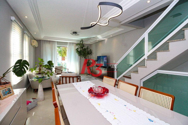 Imagem Sobrado com 4 Quartos à Venda, 227 m² em Boqueirão - Santos Imagem Sobrado com 4 Quartos à Venda, 227 m² em Boqueirão - Santos