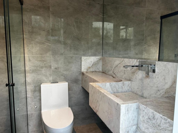 Imagem Sobrado com 4 Quartos à Venda, 270 m² em Condomínio Do Lago - Goiânia Imagem Sobrado com 4 Quartos à Venda, 270 m² em Condomínio Do Lago - Goiânia