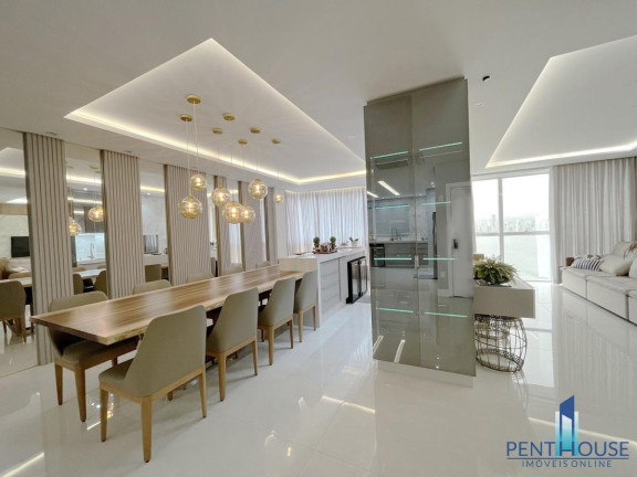 Imagem Apartamento com 4 Quartos à Venda, 190 m² em Pioneiros - Balneário Camboriú Imagem Apartamento com 4 Quartos à Venda, 190 m² em Pioneiros - Balneário Camboriú
