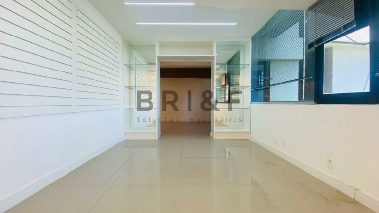 Imagem Imóvel Comercial à Venda ou Locação, 212 m² em Brooklin - São Paulo Imagem Imóvel Comercial à Venda ou Locação, 212 m² em Brooklin - São Paulo