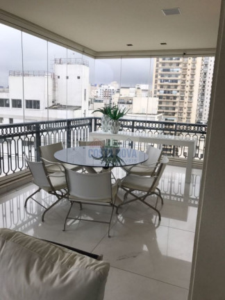 Imagem Apartamento com 5 Quartos à Venda, 500 m²