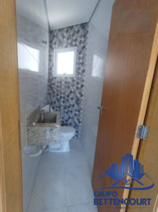 Imagem Sobrado com 3 Quartos à Venda, em Vila Guedes - São Paulo Imagem Sobrado com 3 Quartos à Venda, em Vila Guedes - São Paulo