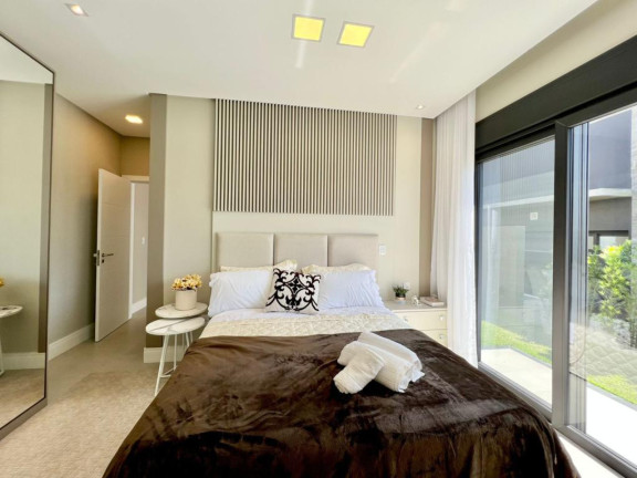 Imagem Casa com 4 Quartos à Venda, 215 m² em Marina - Capao Da Canoa Imagem Casa com 4 Quartos à Venda, 215 m² em Marina - Capao Da Canoa