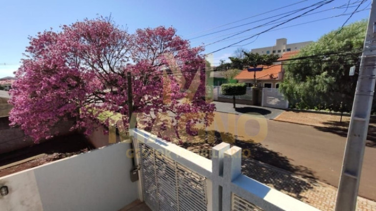 Imagem Sobrado com 4 Quartos à Venda, 125 m² em Coqueiral - Cascavel
