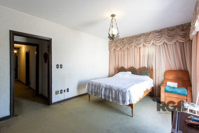 Imagem Casa com 3 Quartos à Venda, em Santa Tereza - Porto Alegre Imagem Casa com 3 Quartos à Venda, em Santa Tereza - Porto Alegre