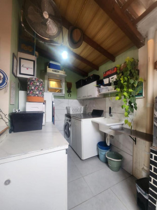 Imagem Casa com 2 Quartos à Venda, 60 m² em São João Do Rio Vermelho - Florianópolis Imagem Casa com 2 Quartos à Venda, 60 m² em São João Do Rio Vermelho - Florianópolis