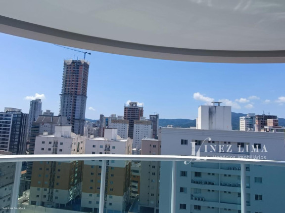 Imagem Imóvel com 3 Quartos à Venda, 129 m² em Meia Praia - Itapema Imagem Imóvel com 3 Quartos à Venda, 129 m² em Meia Praia - Itapema