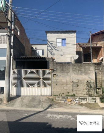 Imagem Casa com 3 Quartos à Venda,  em Primeiro De Maio - Jacareí