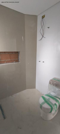 Imagem Casa com 3 Quartos à Venda, 162 m² em Xaxim - Curitiba