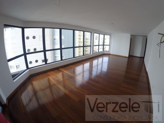 Imagem Apartamento com 4 Quartos à Venda, 258 m² em Centro - Balneário Camboriú