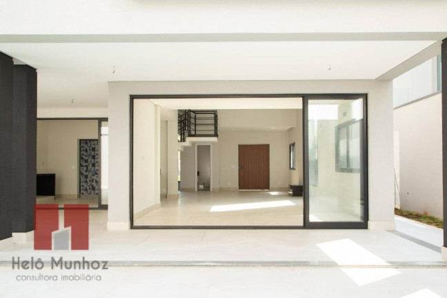 Imagem Casa com 4 Quartos à Venda, 480 m² em Alphaville - Santana De Parnaíba Imagem Casa com 4 Quartos à Venda, 480 m² em Alphaville - Santana De Parnaíba
