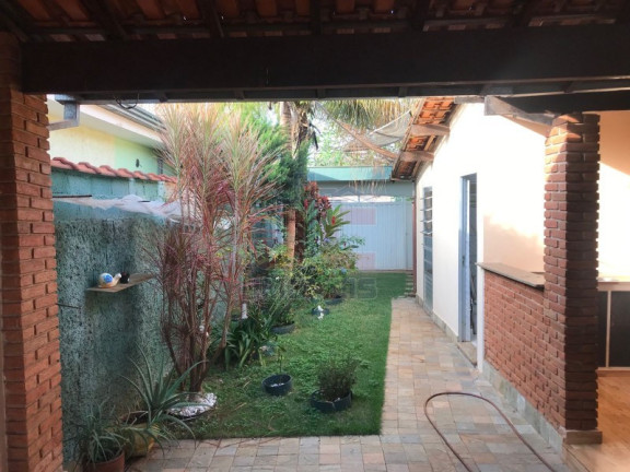 Imagem Casa com 3 Quartos à Venda, 124 m² em São Sebastião - Ribeirão Preto Imagem Casa com 3 Quartos à Venda, 124 m² em São Sebastião - Ribeirão Preto