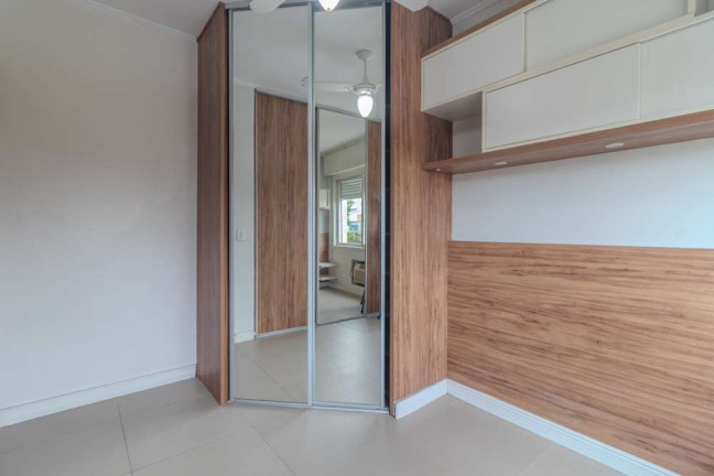 Imagem Apartamento com 3 Quartos à Venda, 93 m² em Higienópolis - Porto Alegre Imagem Apartamento com 3 Quartos à Venda, 93 m² em Higienópolis - Porto Alegre