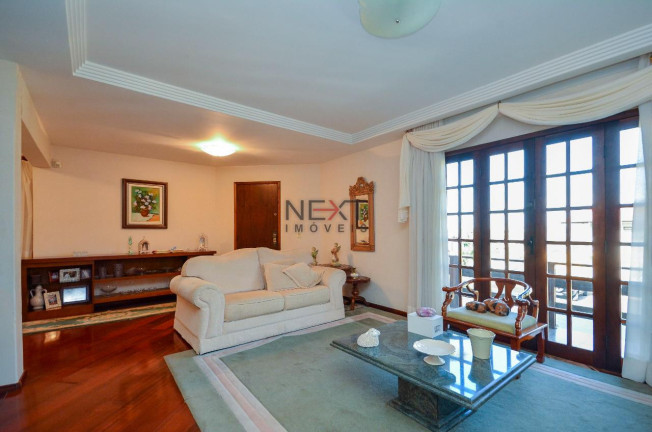 Imagem Casa com 4 Quartos à Venda, 225 m² em Pilarzinho - Curitiba