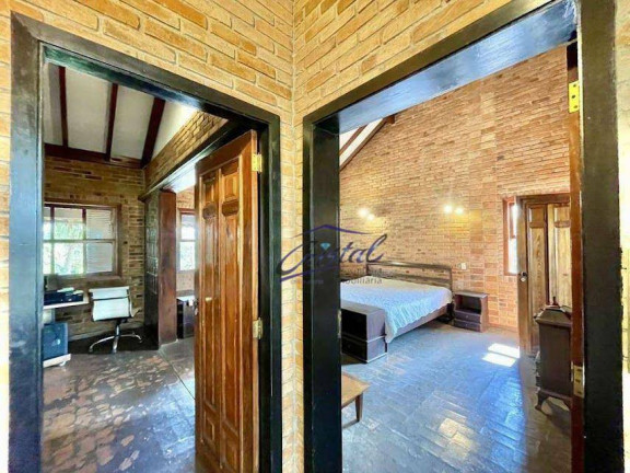 Imagem Casa com 3 Quartos à Venda, 450 m² em Granja Viana - Carapicuíba Imagem Casa com 3 Quartos à Venda, 450 m² em Granja Viana - Carapicuíba