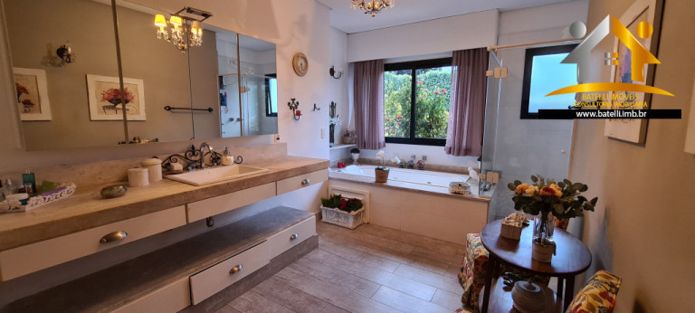 Imagem Casa de Condomínio com 3 Quartos à Venda, 557 m² em Granja Viana - Cotia Imagem Casa de Condomínio com 3 Quartos à Venda, 557 m² em Granja Viana - Cotia