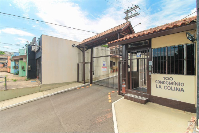Casa com 3 Quartos à Venda,  em Vila Nova - Porto Alegre