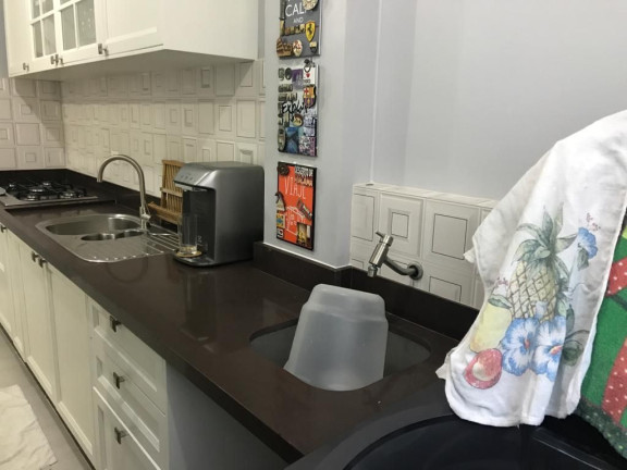 Imagem Apartamento com 2 Quartos à Venda, 82 m² em Vila Tupi - Praia Grande