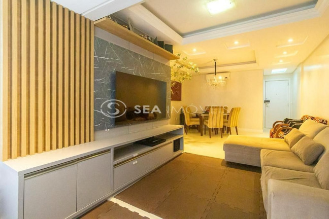 Imagem Apartamento com 3 Quartos à Venda, 131 m² em Centro - Balneário Camboriú Imagem Apartamento com 3 Quartos à Venda, 131 m² em Centro - Balneário Camboriú
