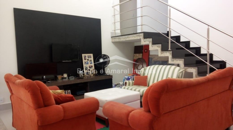Imagem Casa de Condomínio com 3 Quartos à Venda, 360 m² em Swiss Park - Campinas Imagem Casa de Condomínio com 3 Quartos à Venda, 360 m² em Swiss Park - Campinas