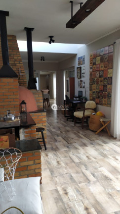 Imagem Casa com 3 Quartos à Venda, 154 m² Imagem Casa com 3 Quartos à Venda, 154 m²