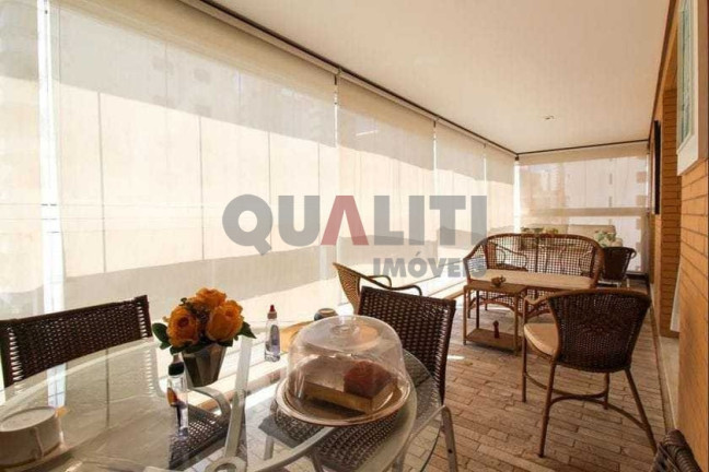 Imagem Apartamento com 2 Quartos à Venda, 227 m² em Itaim Bibi - São Paulo