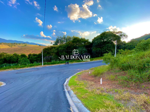 Imagem Terreno à Venda, 249 m² em Centro - Extrema Imagem Terreno à Venda, 249 m² em Centro - Extrema