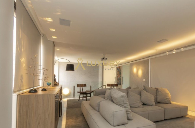 Imagem Imóvel com 4 Quartos à Venda, 398 m² em Belvedere - Belo Horizonte Imagem Imóvel com 4 Quartos à Venda, 398 m² em Belvedere - Belo Horizonte
